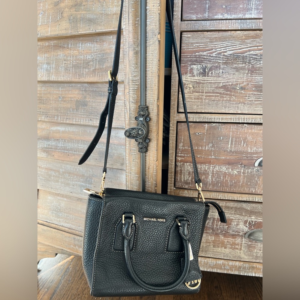 Michael Kors Black Pebbled Leather Crossbody Bag - Picture 2 of 8